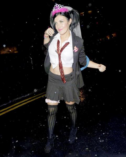 Kym Marsh. AID 3 6 : a BE aN 7 Y iw , a Hy . :