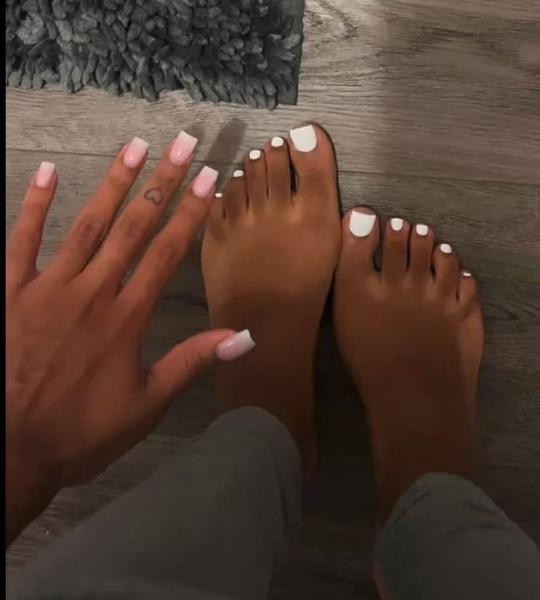 Tan feet SNS TT Te - N L py - Ee tm F A Ri NA Ey