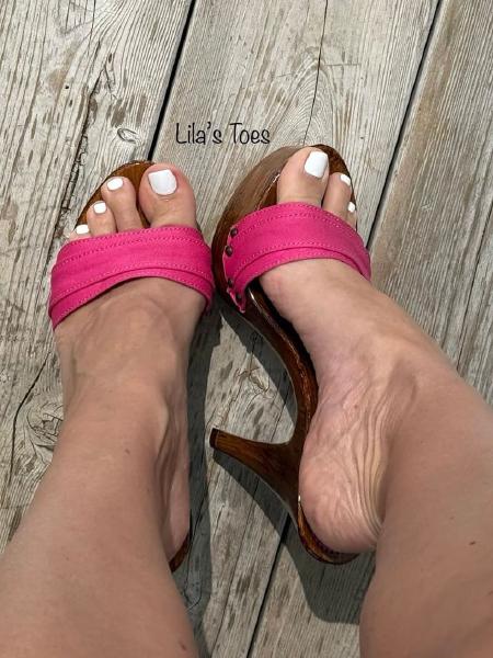 Good morning! Which do you like better?? ee Th a fi i if Jj wn Lil ag, 1 Hii