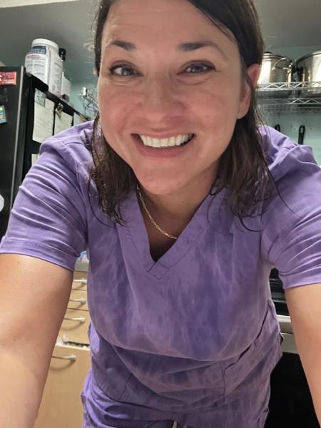 Not half naked but can I still get a like 5 . a : NN de nos AT 8 pr fi YH